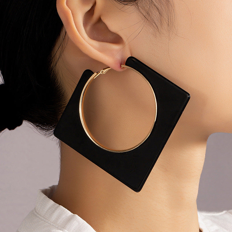 Fashion Square C- Shaped Earrings For Women