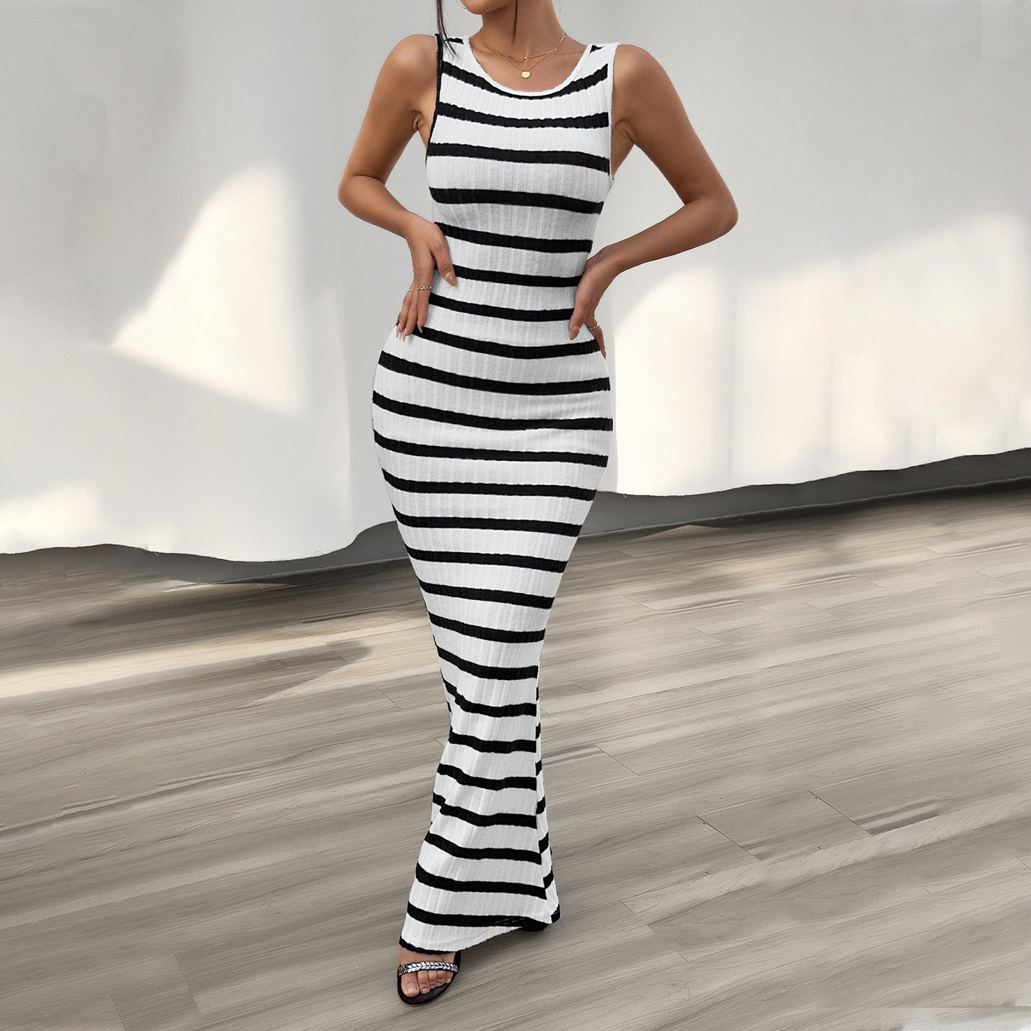 Women's Fashion Temperament Leisure Slim Striped Sleeveless Dress