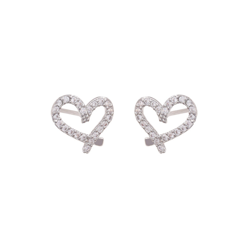 Fashion Irregular Heart Stud Earrings For Women Simple